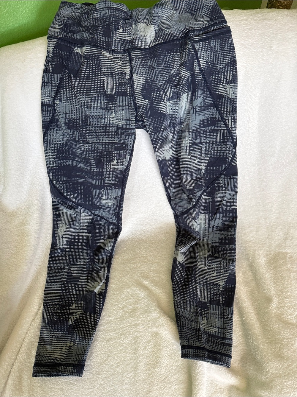 Sweaty Betty Blue and White Abstract Print Leggings
